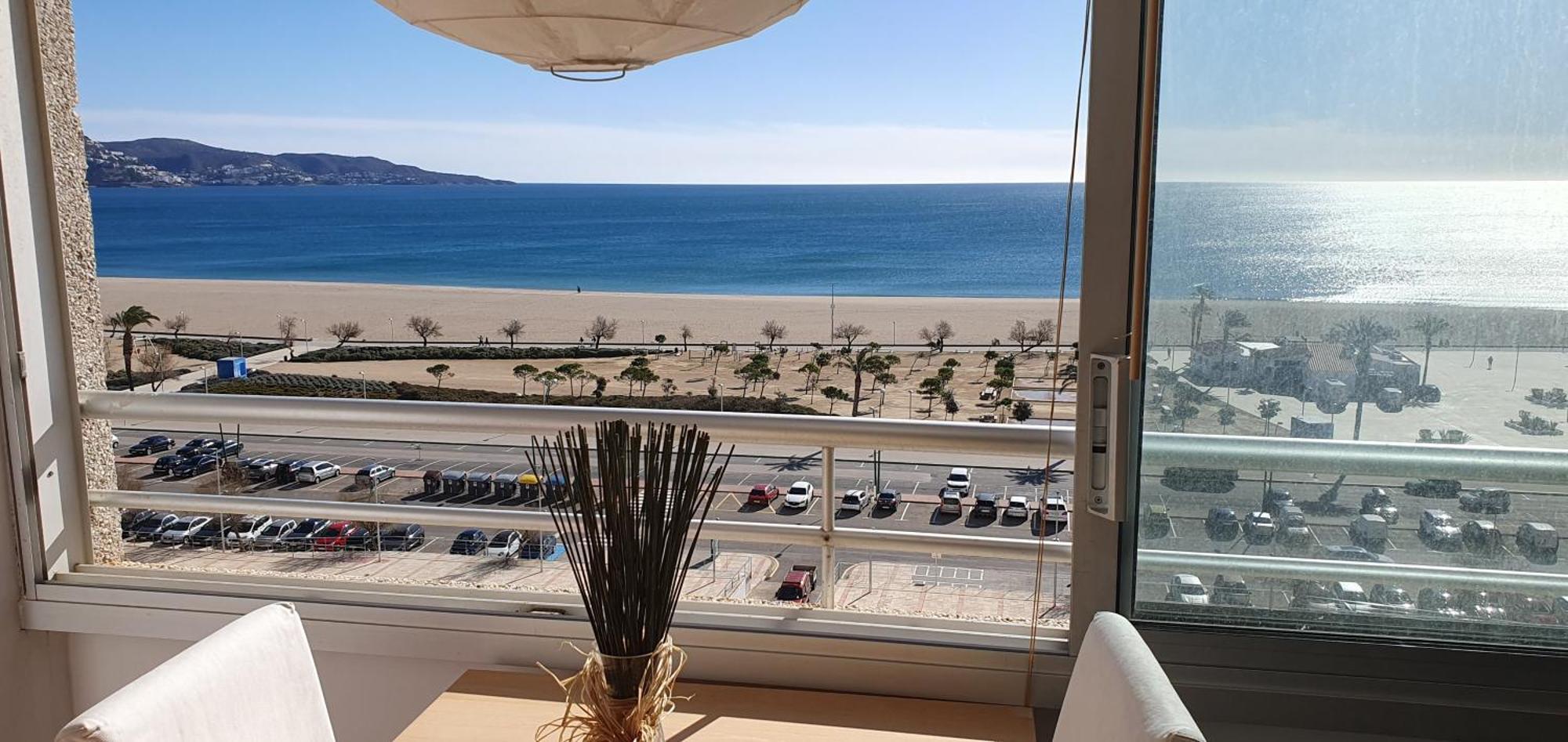 Piso Delta Muga Costa Brava Apartment Empuriabrava Bagian luar foto